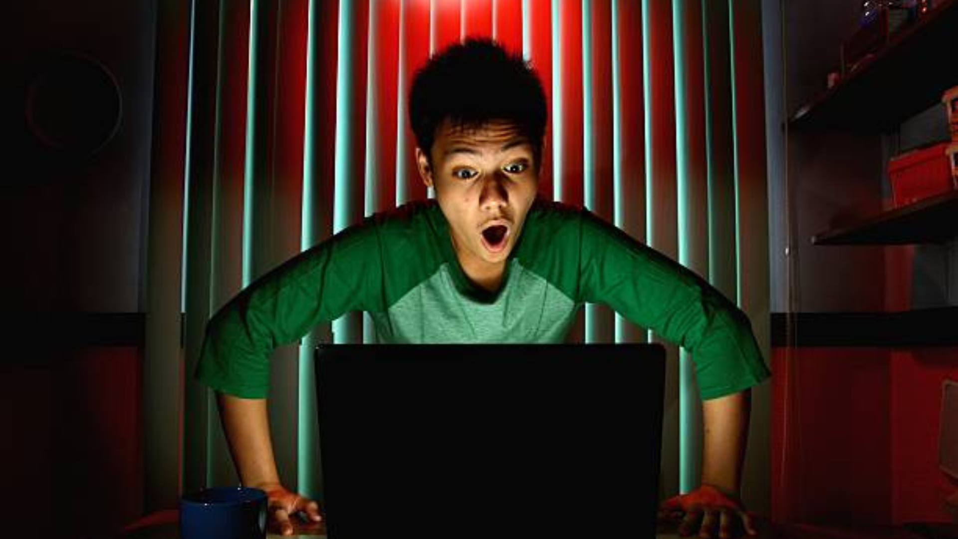 Teen Discovers ‘Local Milfs In His Area’ Are All His Teachers